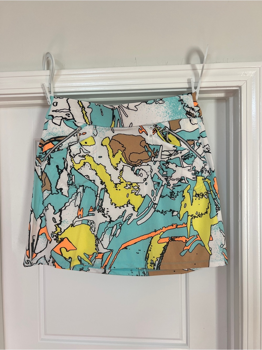 NWOT Jamie Sadock Abstract Geometric Golf Mini Skirt Multicolor size L - Picture 2 of 7